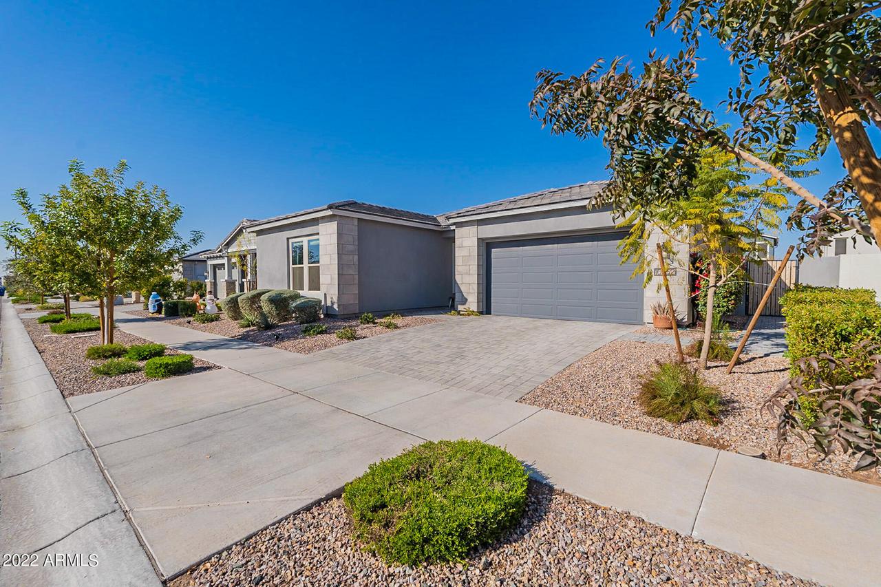 10252 E Supernova Dr., Mesa, AZ 85212