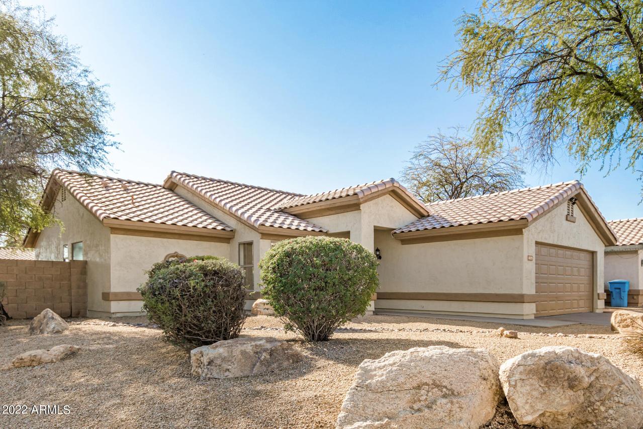 4675 E Goldfinch Gate Ln., Phoenix, AZ 85044