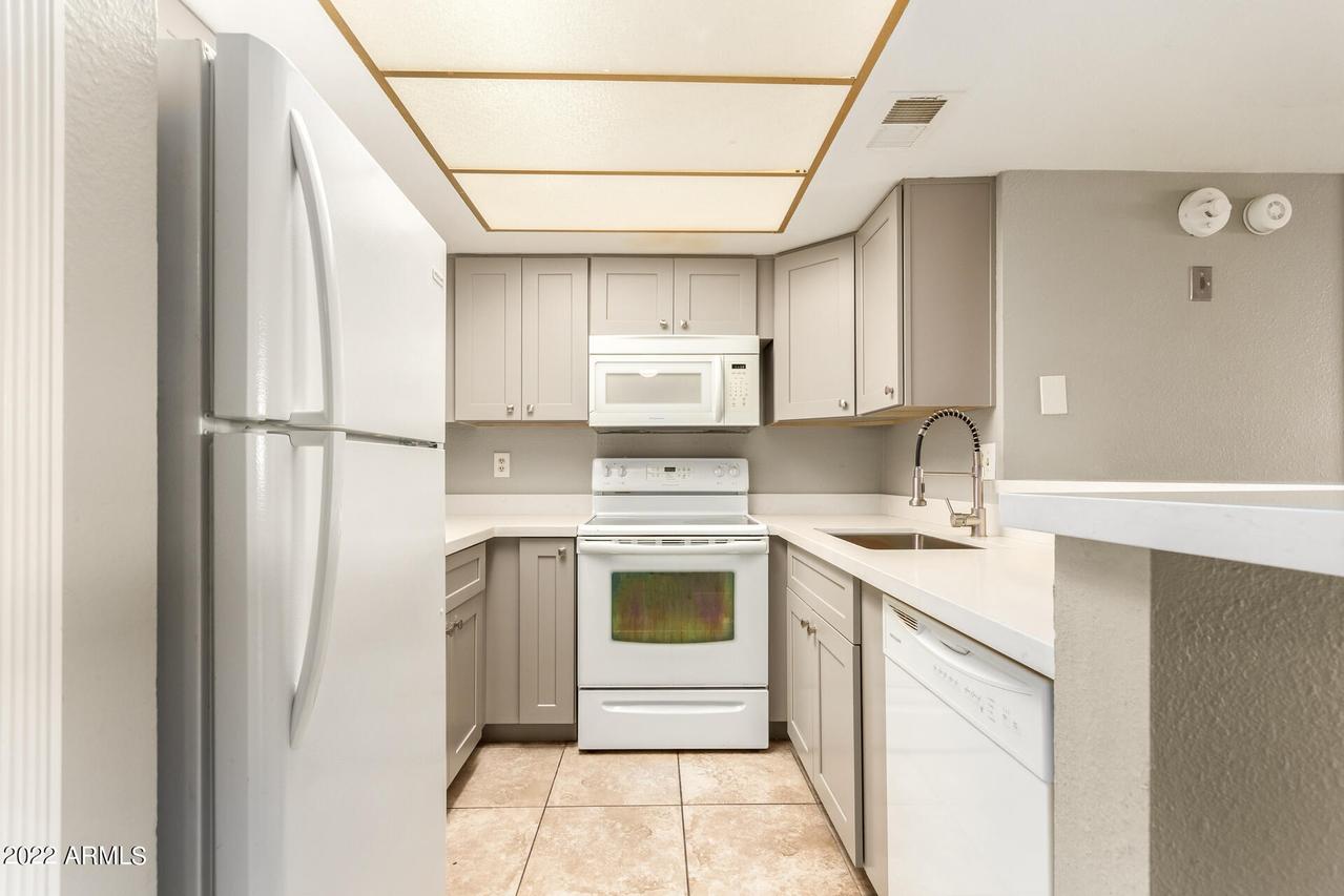 540 N May St. #1129, Mesa, AZ 85201