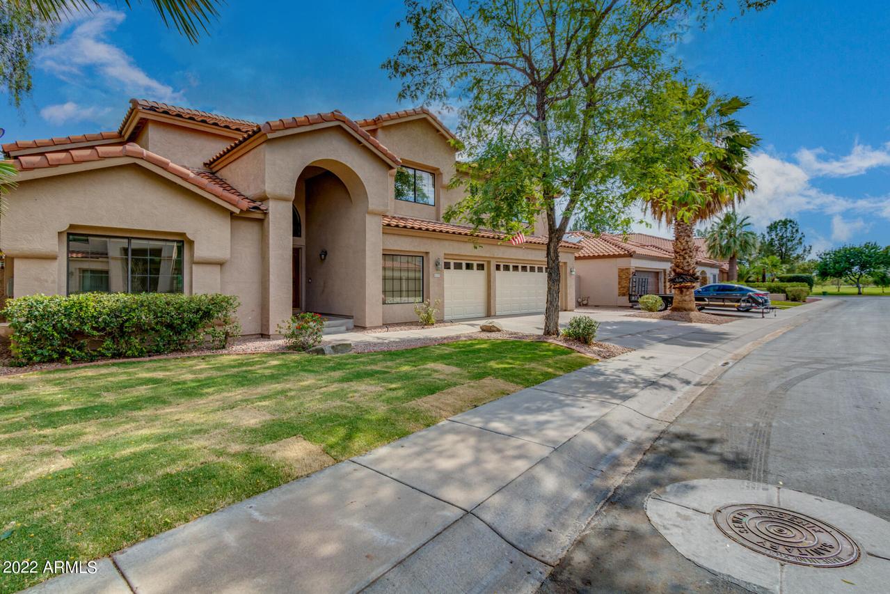 6213 E Helm Dr., Scottsdale, AZ 85254