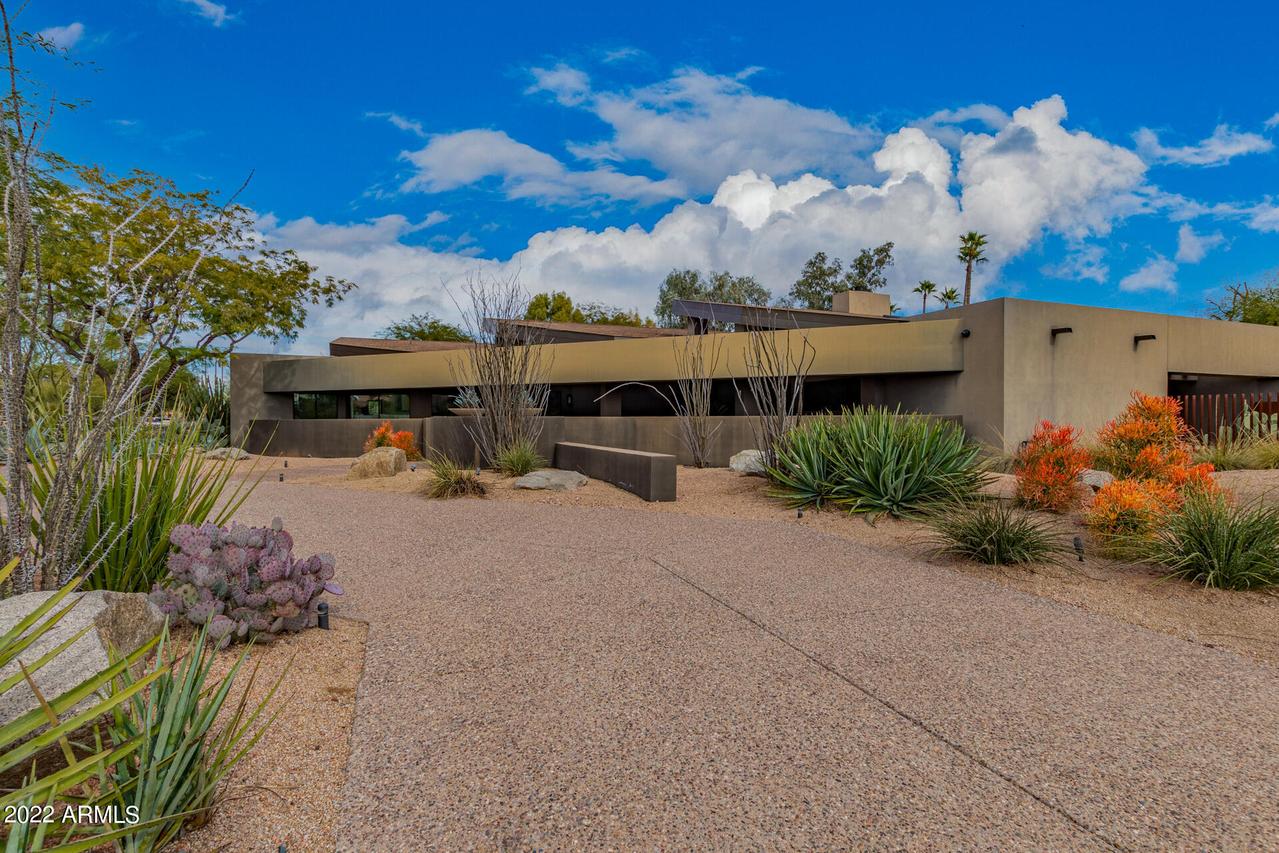 5202 E Gold Dust Ave., Paradise Valley, AZ 85253