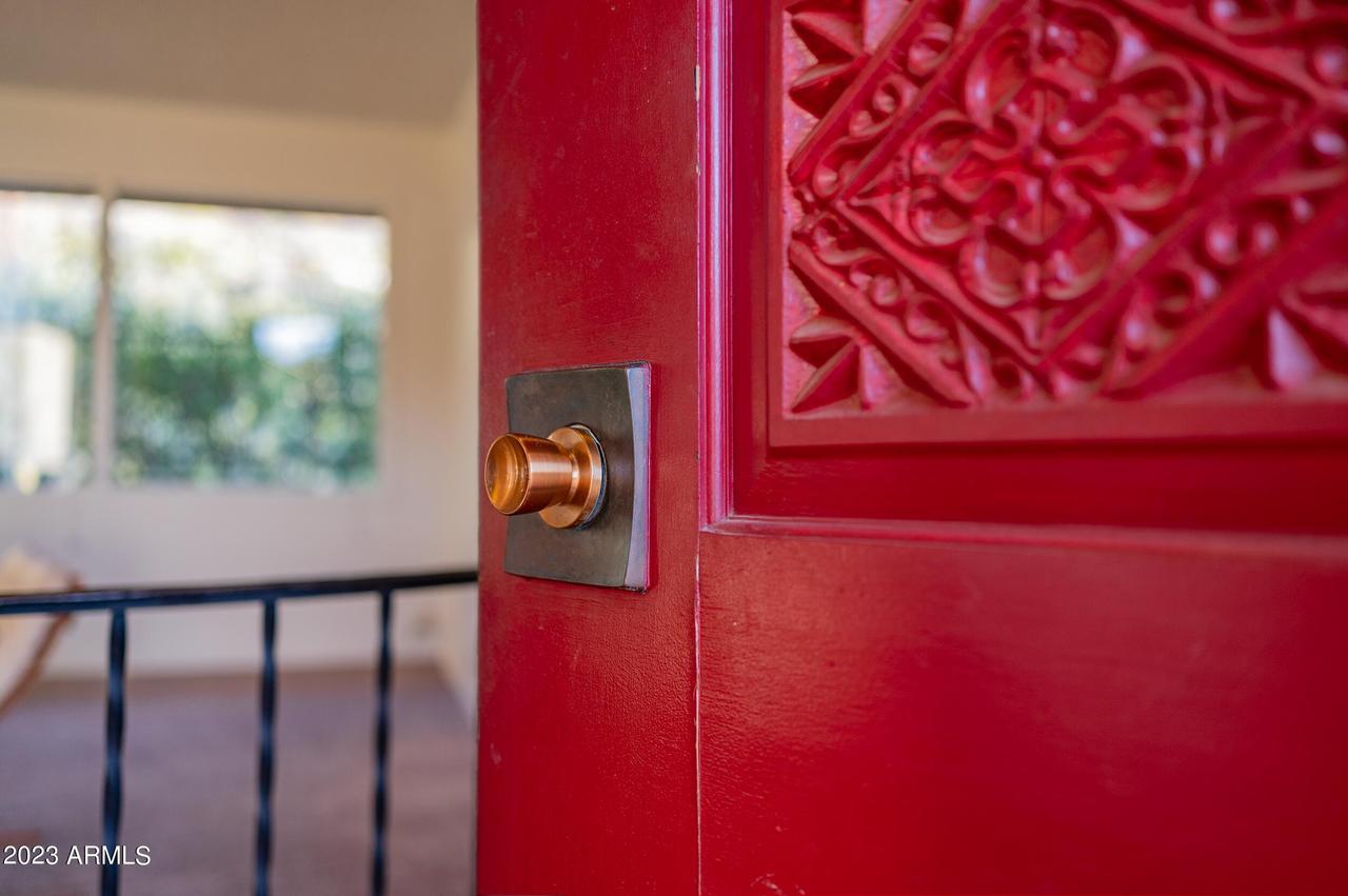 1734 E Turquoise Ave., Phoenix, AZ 85020