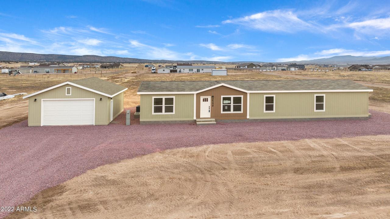 26259 N Sonoma Ct., Paulden, AZ 86334