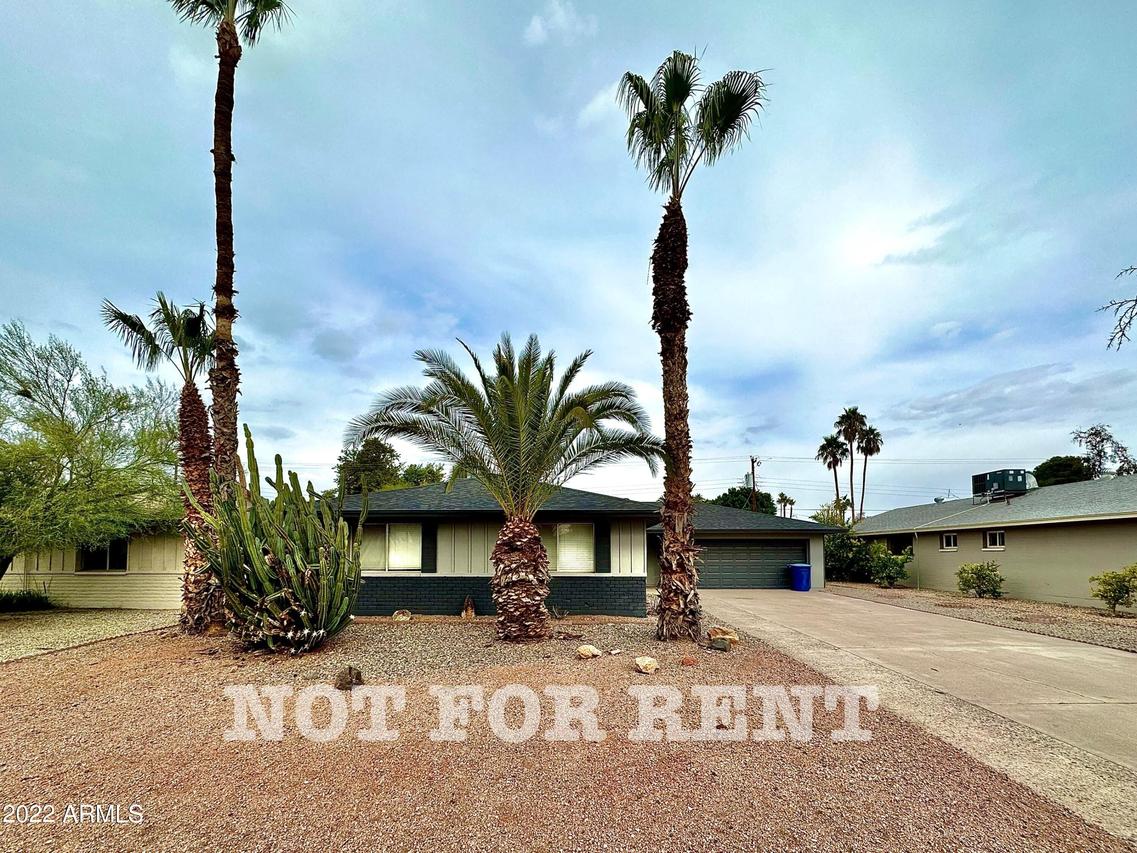 1262 E Hermosa Dr., Tempe, AZ 85282