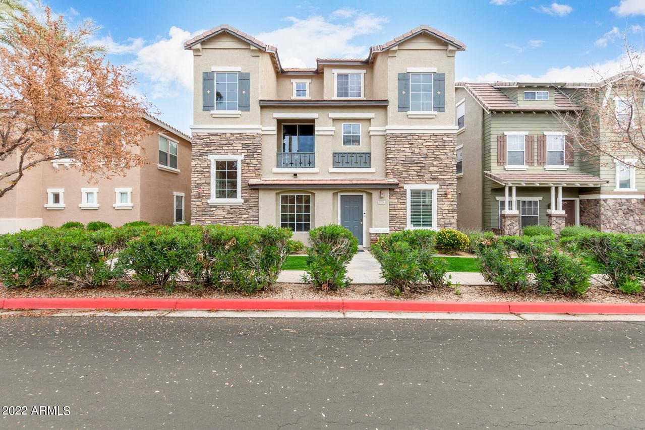 938 W Aspen Way, Gilbert, AZ 85233