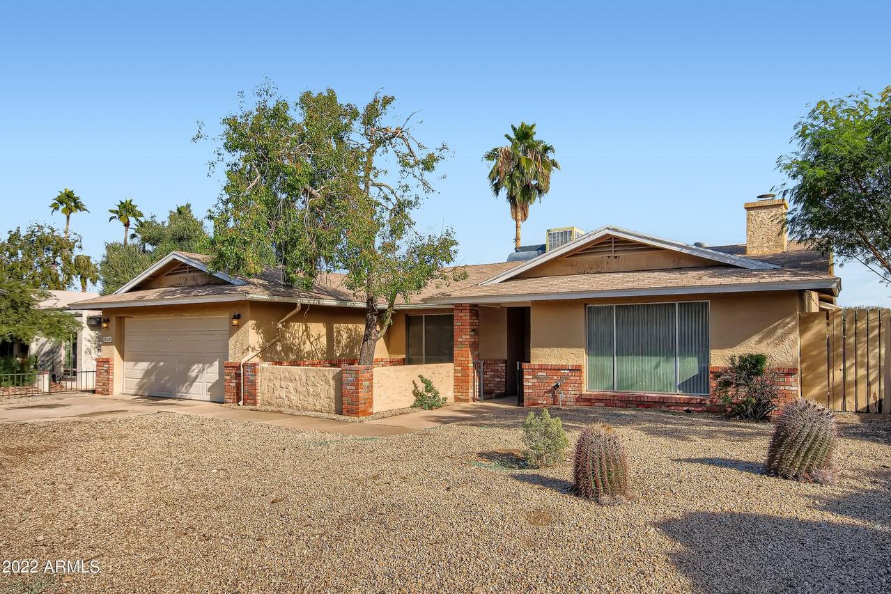 15219 N 20th St., Phoenix, AZ 85022