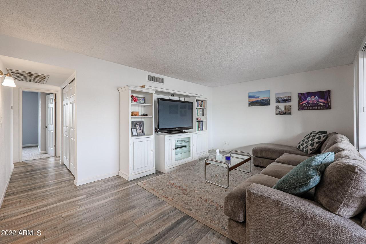 202 E Ruth Ave. #12, Phoenix, AZ 85020