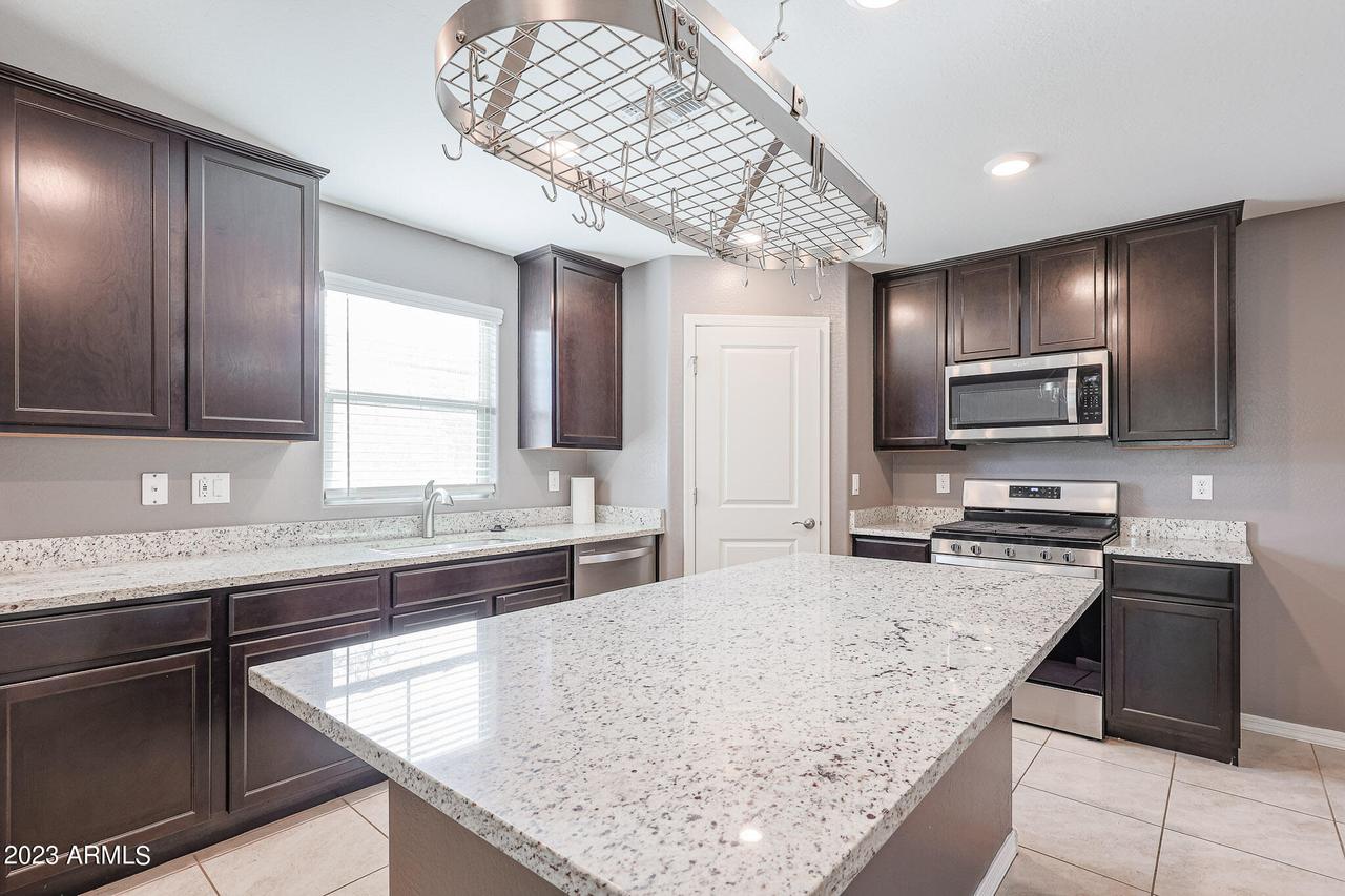 8028 W Agora Ln., Phoenix, AZ 85043