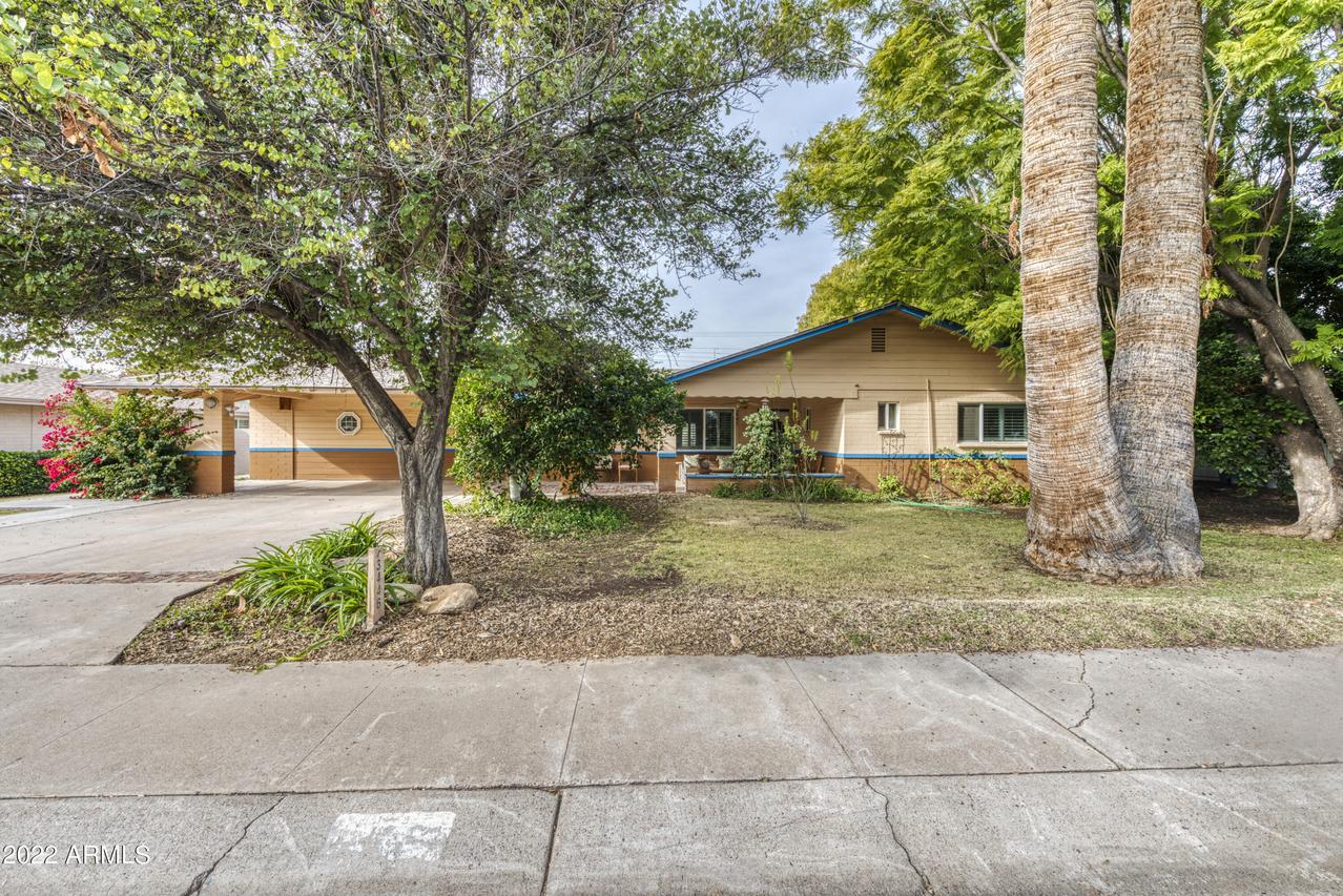 3446 N 47th St., Phoenix, AZ 85018