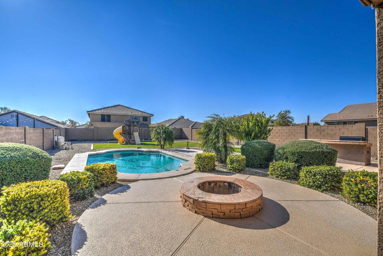 22157 W Moonlight Path, Buckeye, AZ 85326