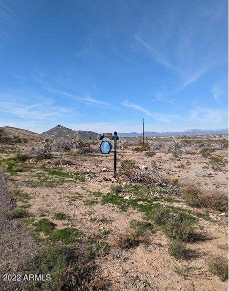 18XX W Creek Canyon Rd. #-, Phoenix, AZ 85086