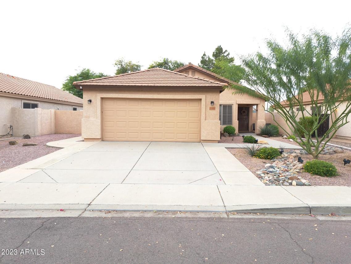 21520 N 74th Ln., Glendale, AZ 85308