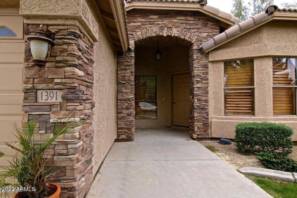 1391 W Bartlett Way, Chandler, AZ 85248