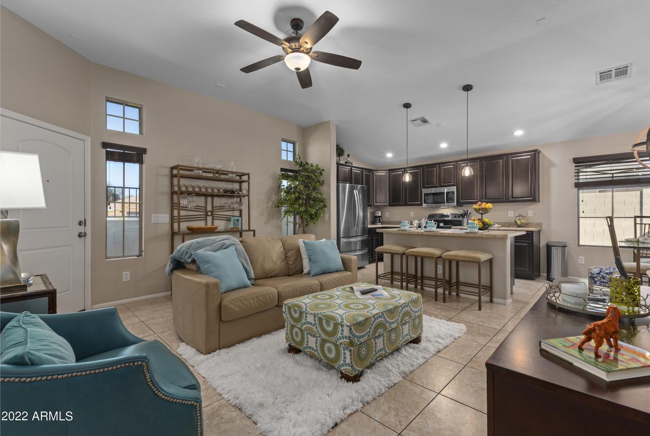 2725 E Mine Creek Rd. #1101, Phoenix, AZ 85024