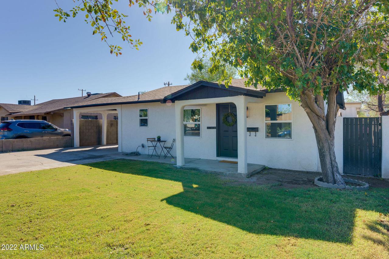 2525 E Willetta St., Phoenix, AZ 85008