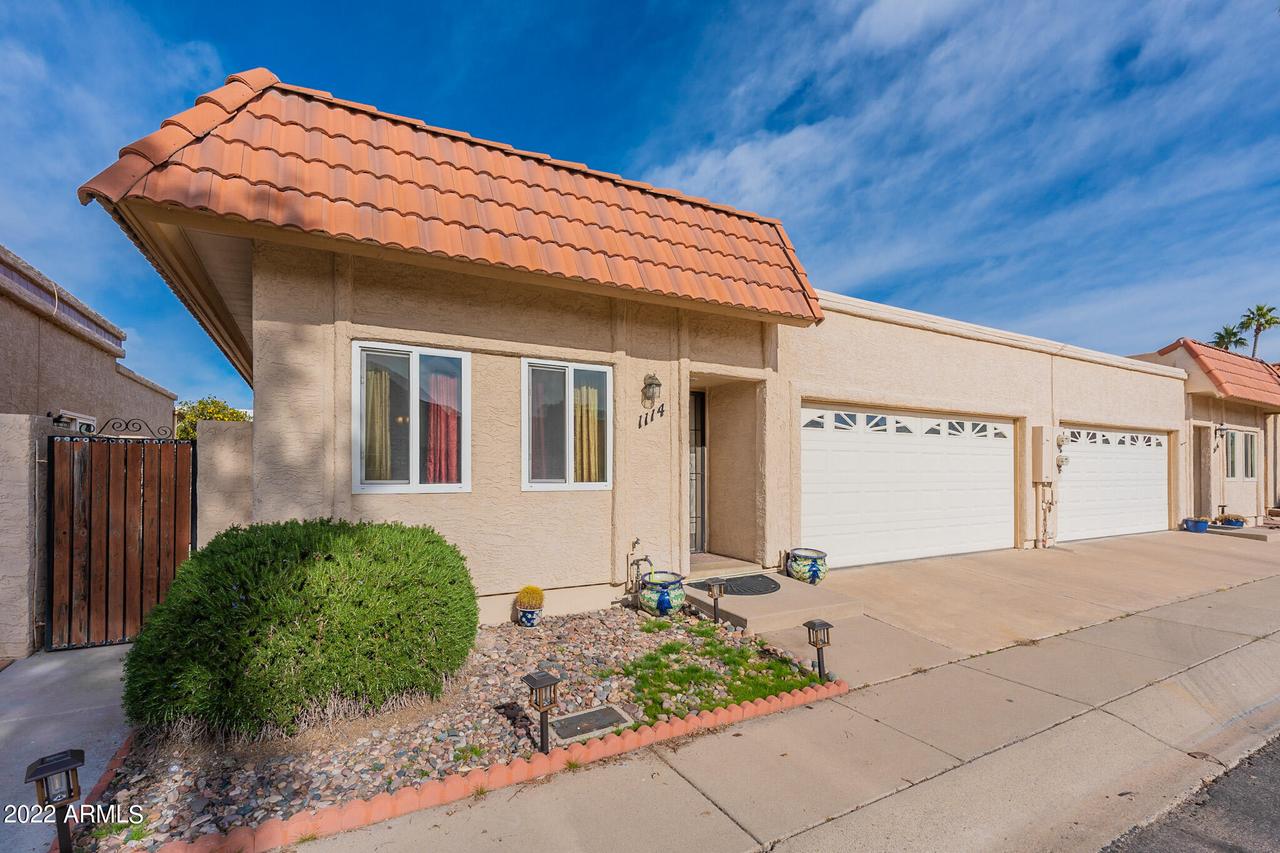 1114 E Charleston Ave., Phoenix, AZ 85022