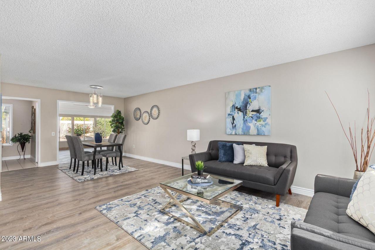 18407 N 132nd Ave., Sun City West, AZ 85375