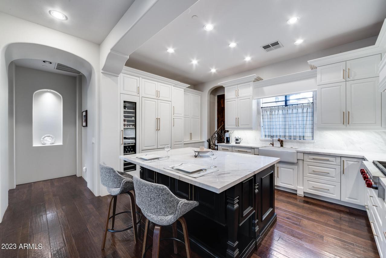 18650 N Thompson Peak Pkwy. #1059, Scottsdale, AZ 85255