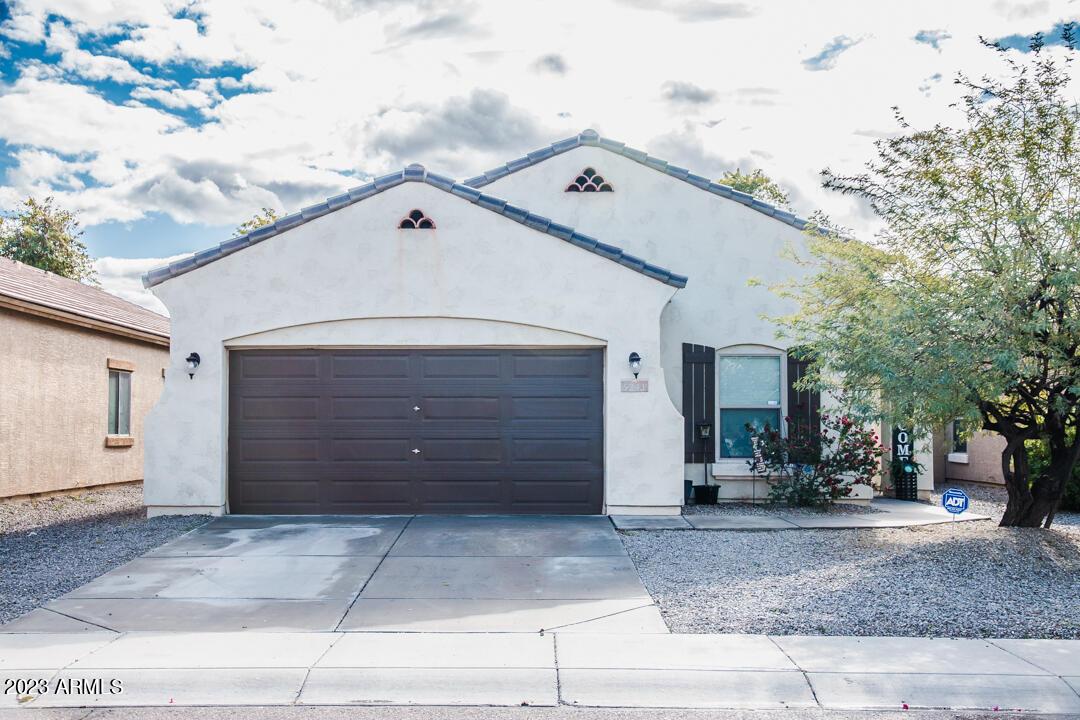 5243 W Glass Ln., Laveen, AZ 85339