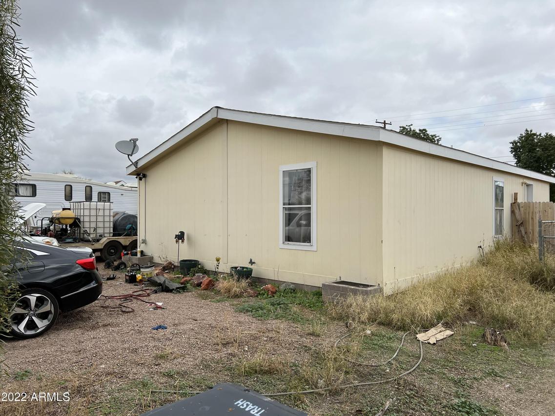 105 S Mountain Rd., Apache Junction, AZ 85120