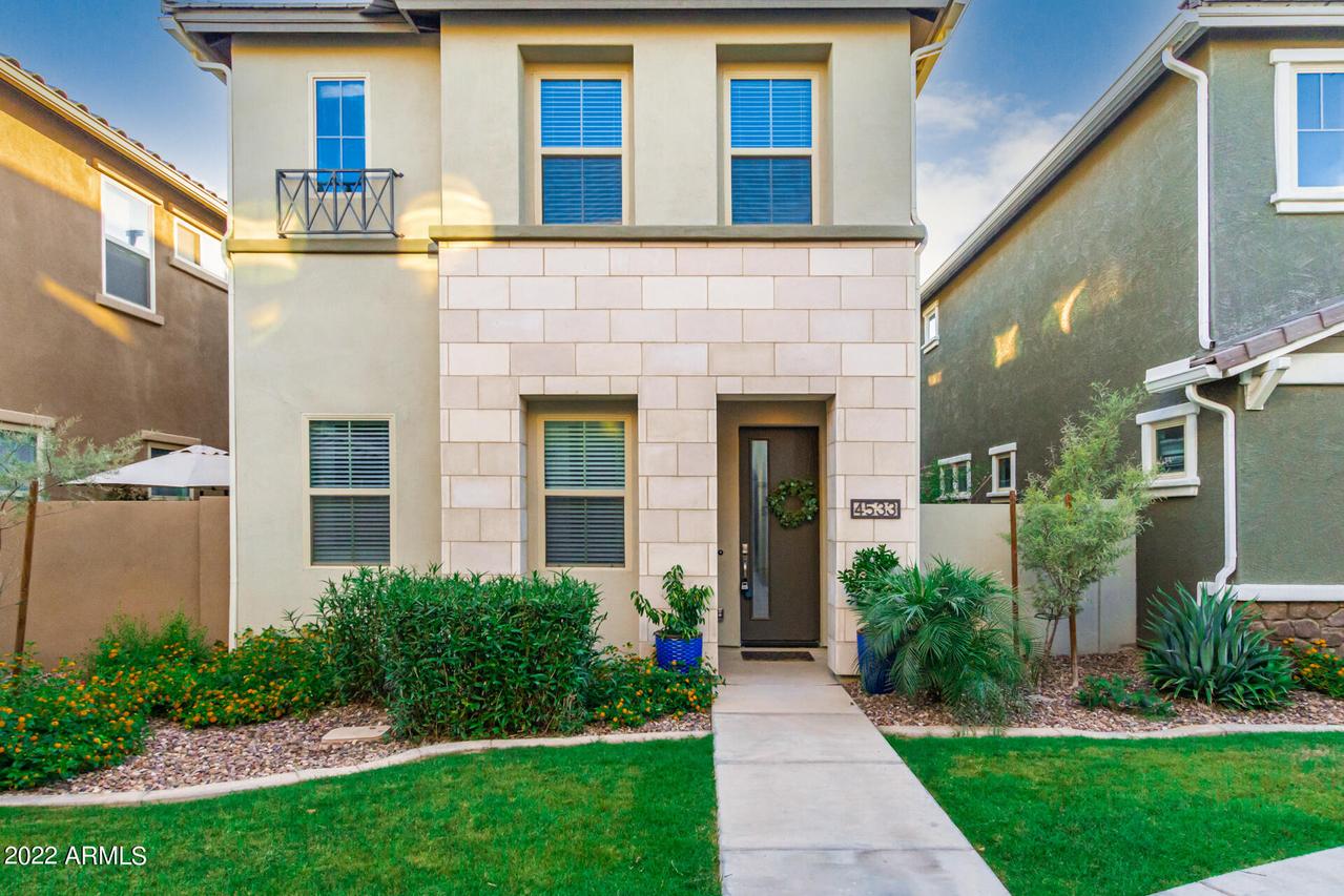 4533 S Montana Dr., Chandler, AZ 85248