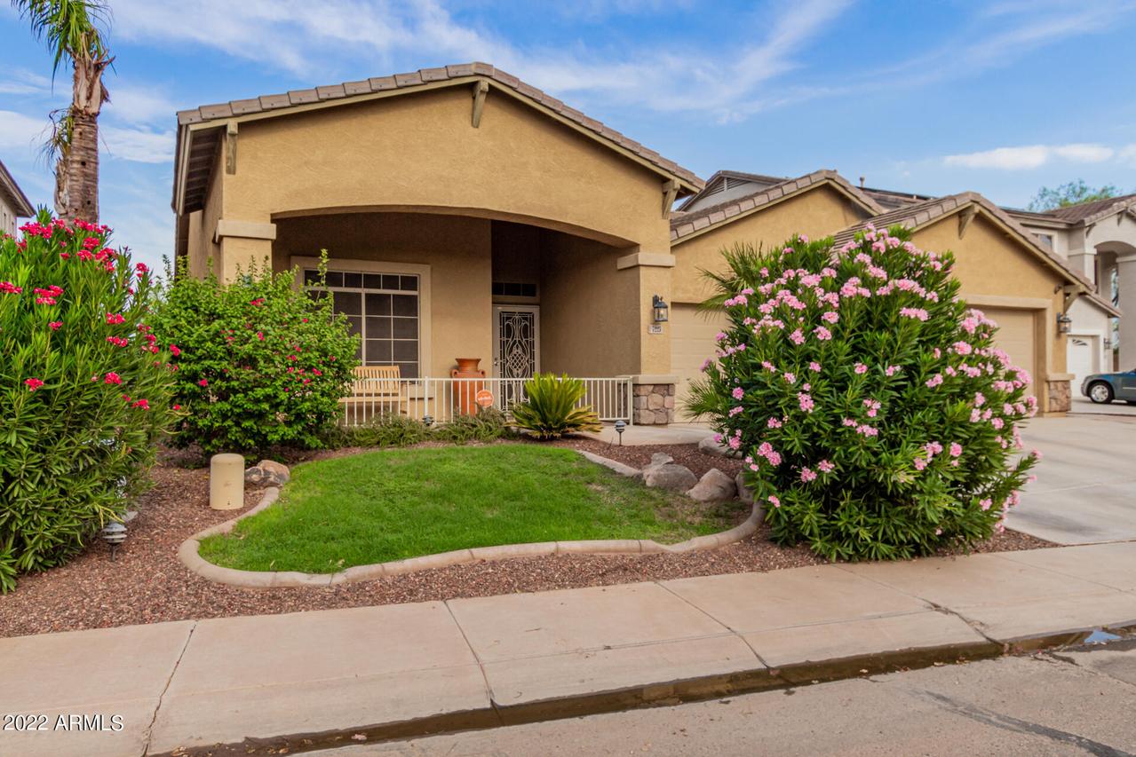 7225 S 58th Ave., Laveen, AZ 85339