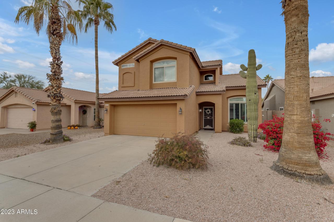 3212 E Tonto Ln., Phoenix, AZ 85050