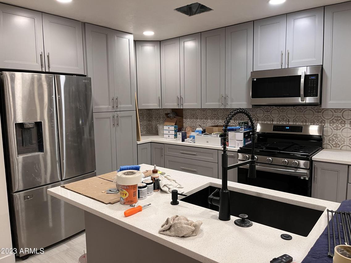 3208 E Granada Rd., Phoenix, AZ 85008