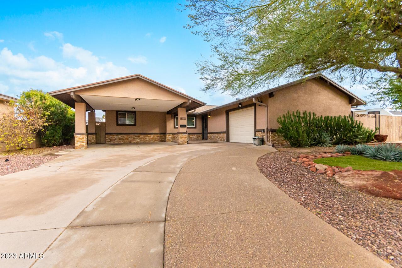 2910 W Country Gables Dr., Phoenix, AZ 85053