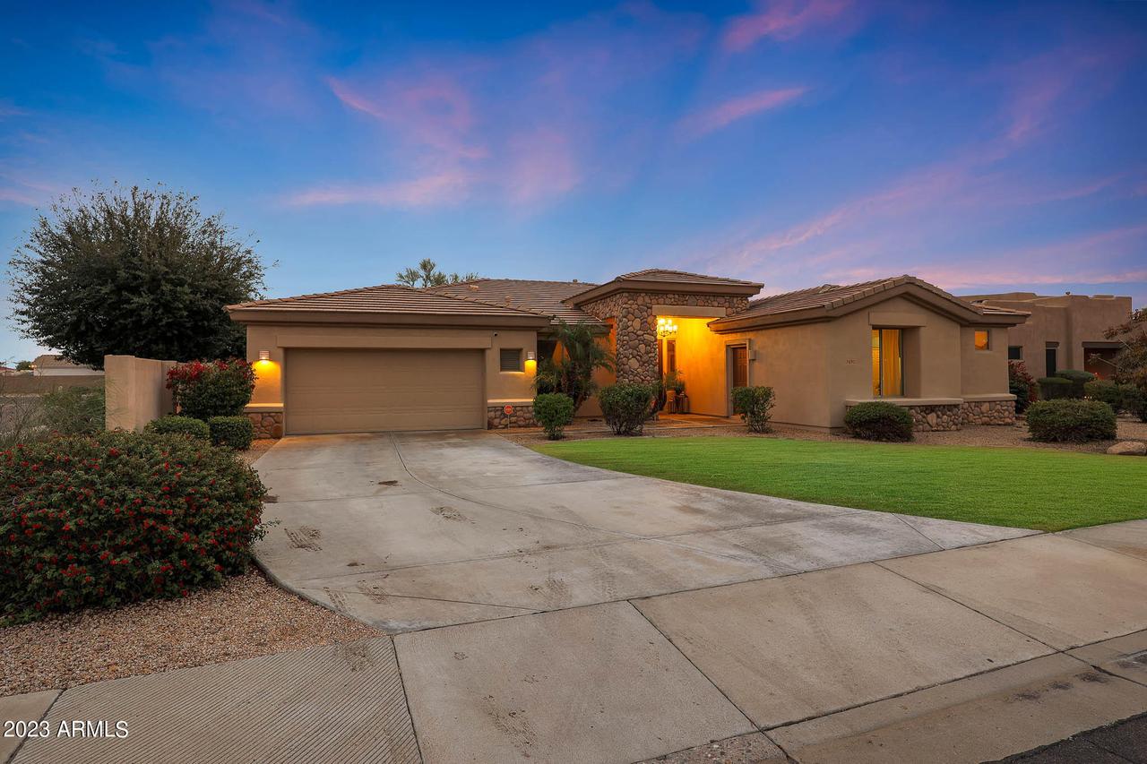 3697 N 146th Dr., Goodyear, AZ 85395