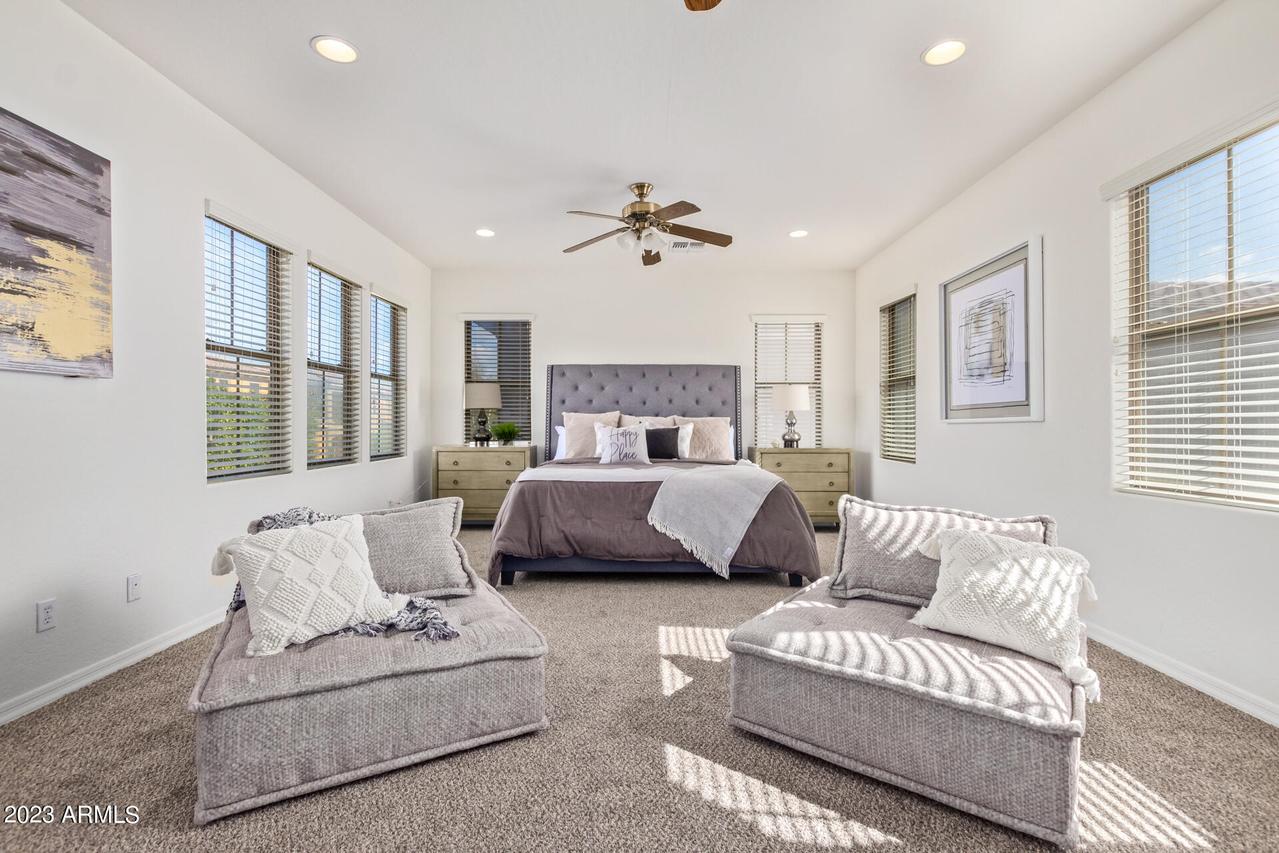 3974 E Crest Ln., Phoenix, AZ 85050