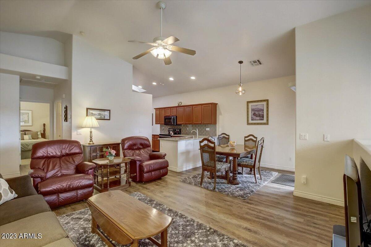 6844 S 32nd Pl., Phoenix, AZ 85042