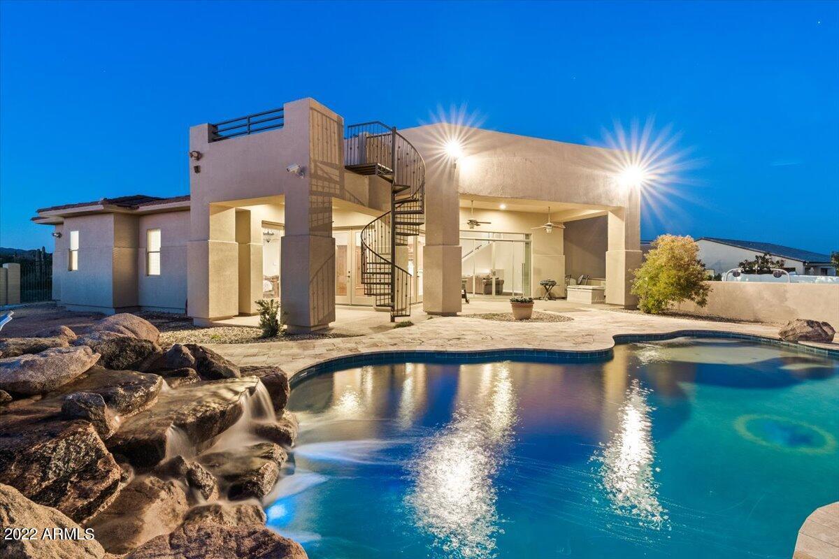 1734 N 106th Way, Mesa, AZ 85207