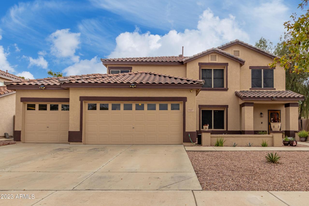 3227 W Lucia Dr., Phoenix, AZ 85083