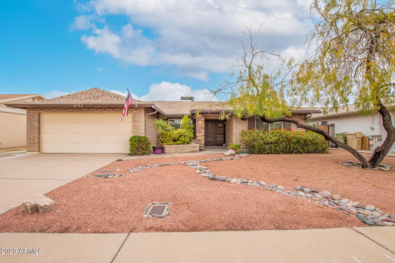 5732 W Mescal St., Glendale, AZ 85304