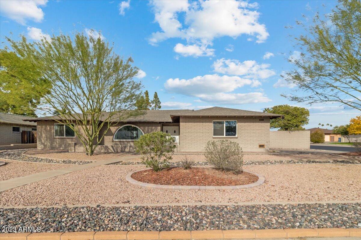 2080 E Riviera Dr., Tempe, AZ 85282