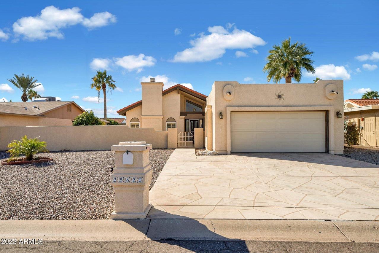 25826 S Howard Dr., Sun Lakes, AZ 85248