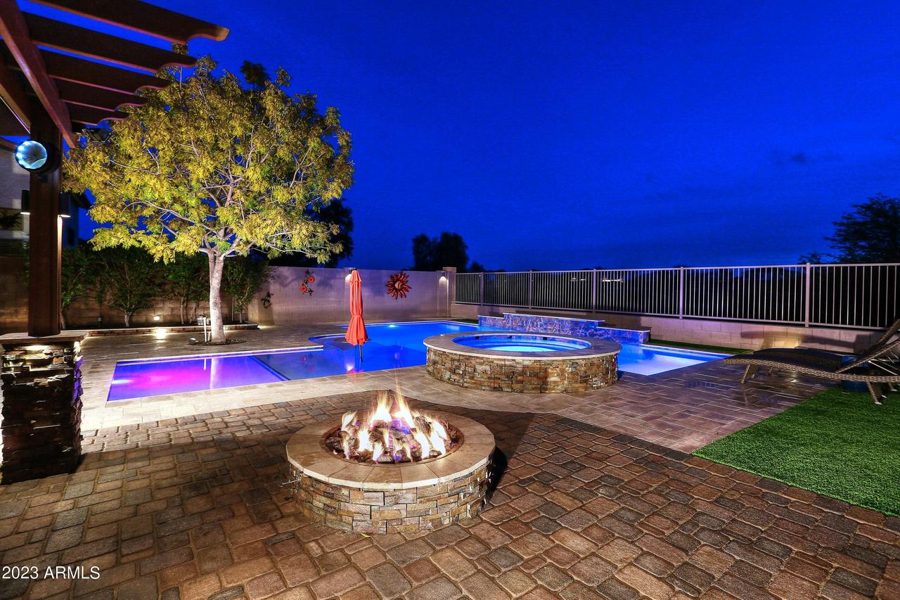 439 E Harold Dr., San Tan Valley, AZ 85140