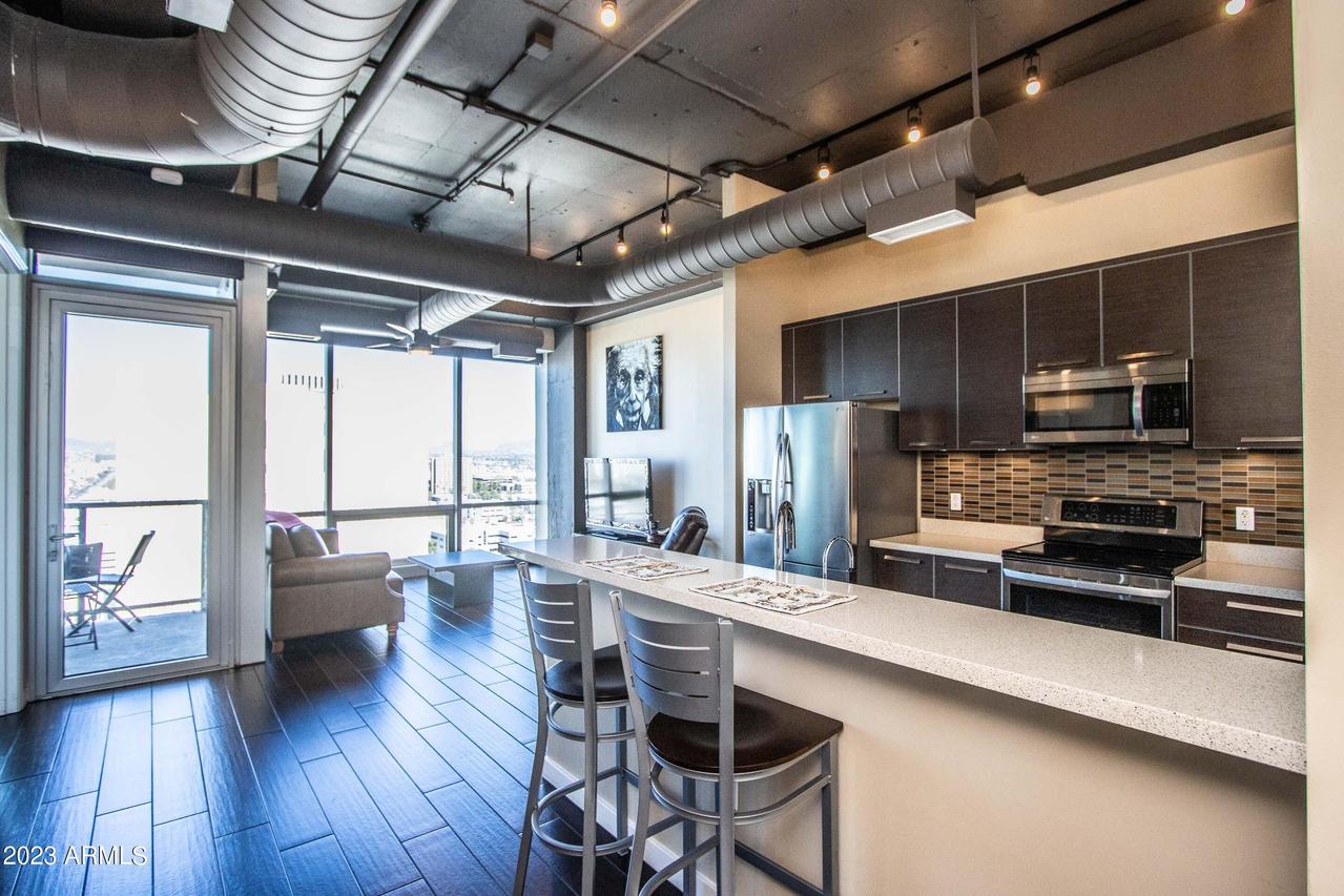1 E Lexington Ave. #1406, Phoenix, AZ 85012