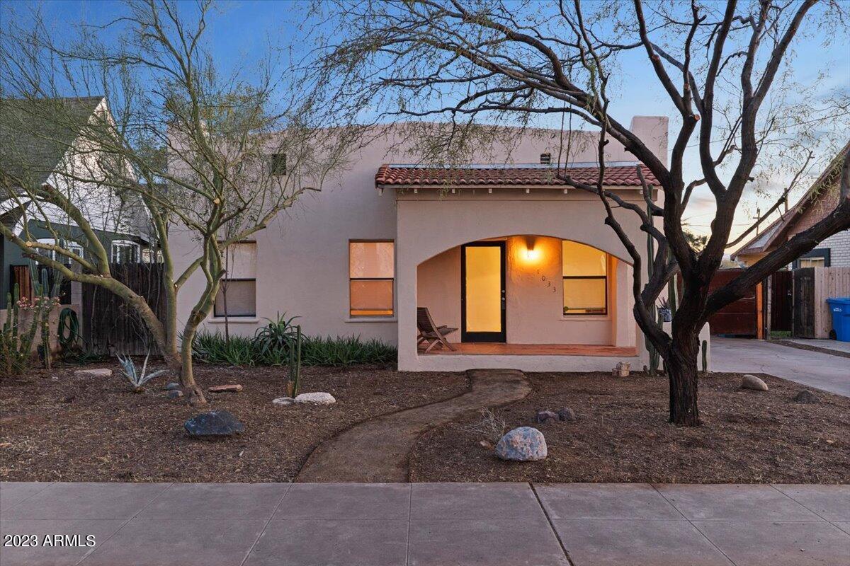 1033 E Portland St., Phoenix, AZ 85006