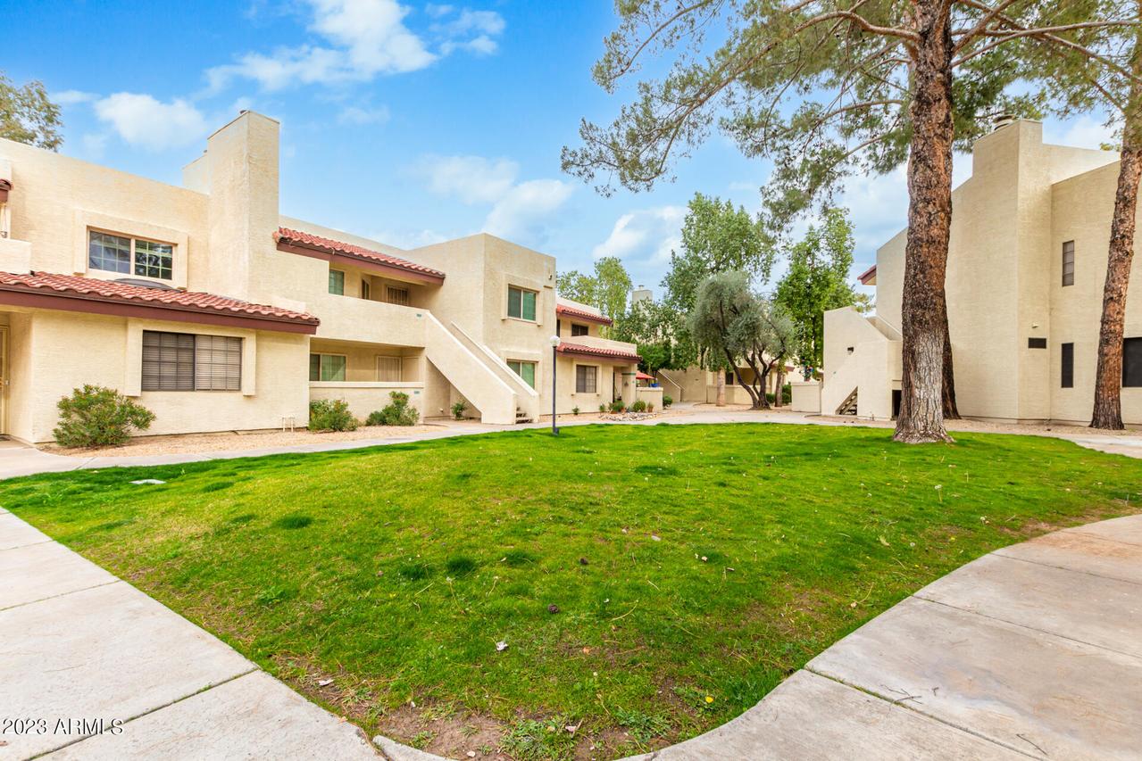 2020 W Union Hills Dr. #235, Phoenix, AZ 85027