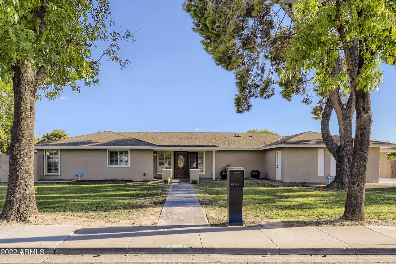2313 E Huber St., Mesa, AZ 85213