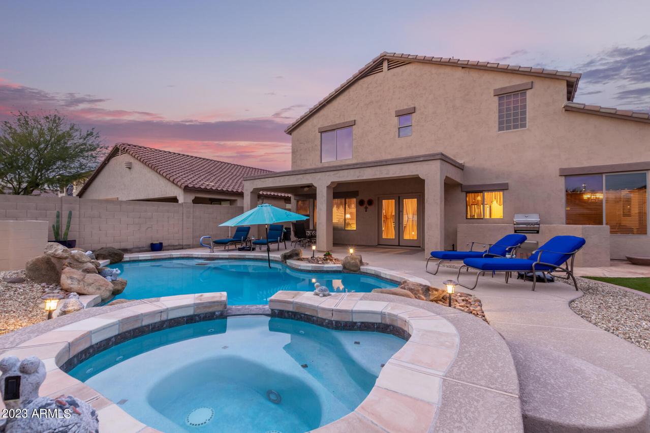 3009 W Caravaggio Ln., Phoenix, AZ 85086