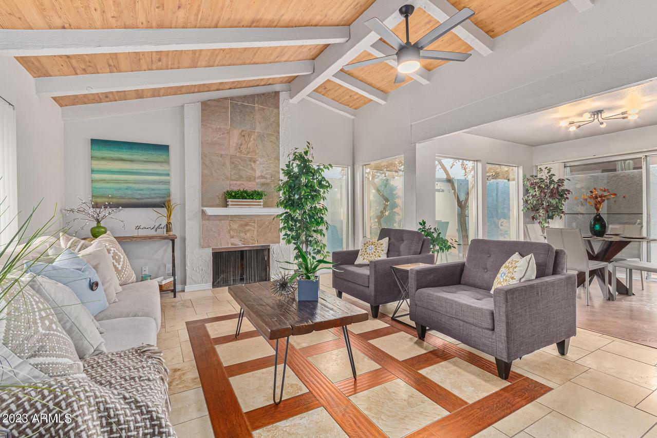 8753 E Via Taz Norte St., Scottsdale, AZ 85258