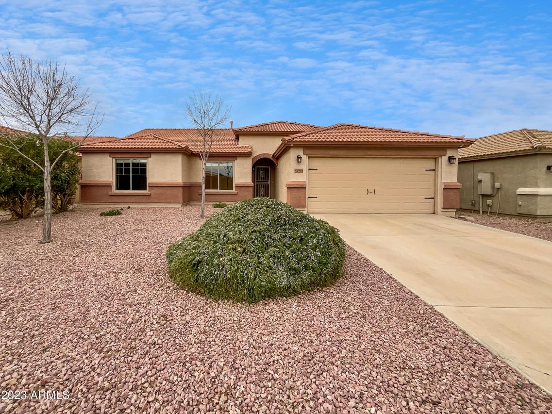 39720 N Cumberland Dr., San Tan Valley, AZ 85140