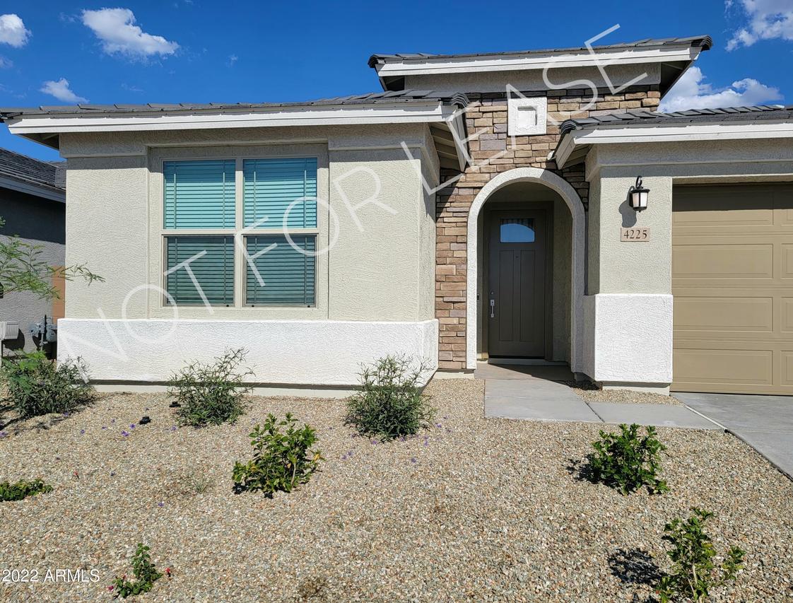4225 S 94th Ave., Tolleson, AZ 85353