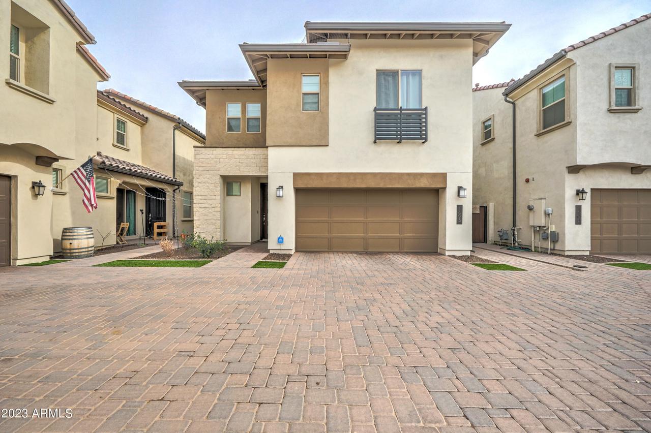 1693 S Wallrade Ln., Gilbert, AZ 85295