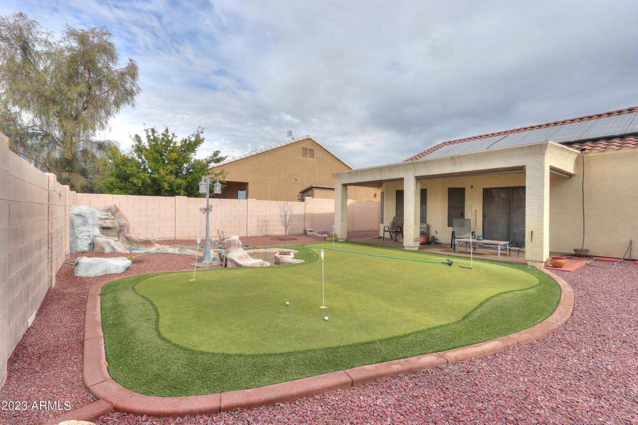 15544 S Cherry Hills Dr., Arizona City, AZ 85123