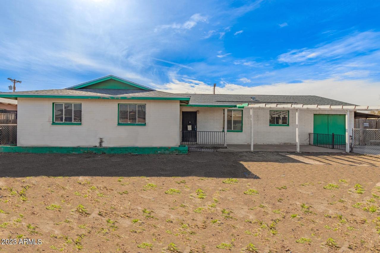 5647 W Meadowbrook Ave., Phoenix, AZ 85031