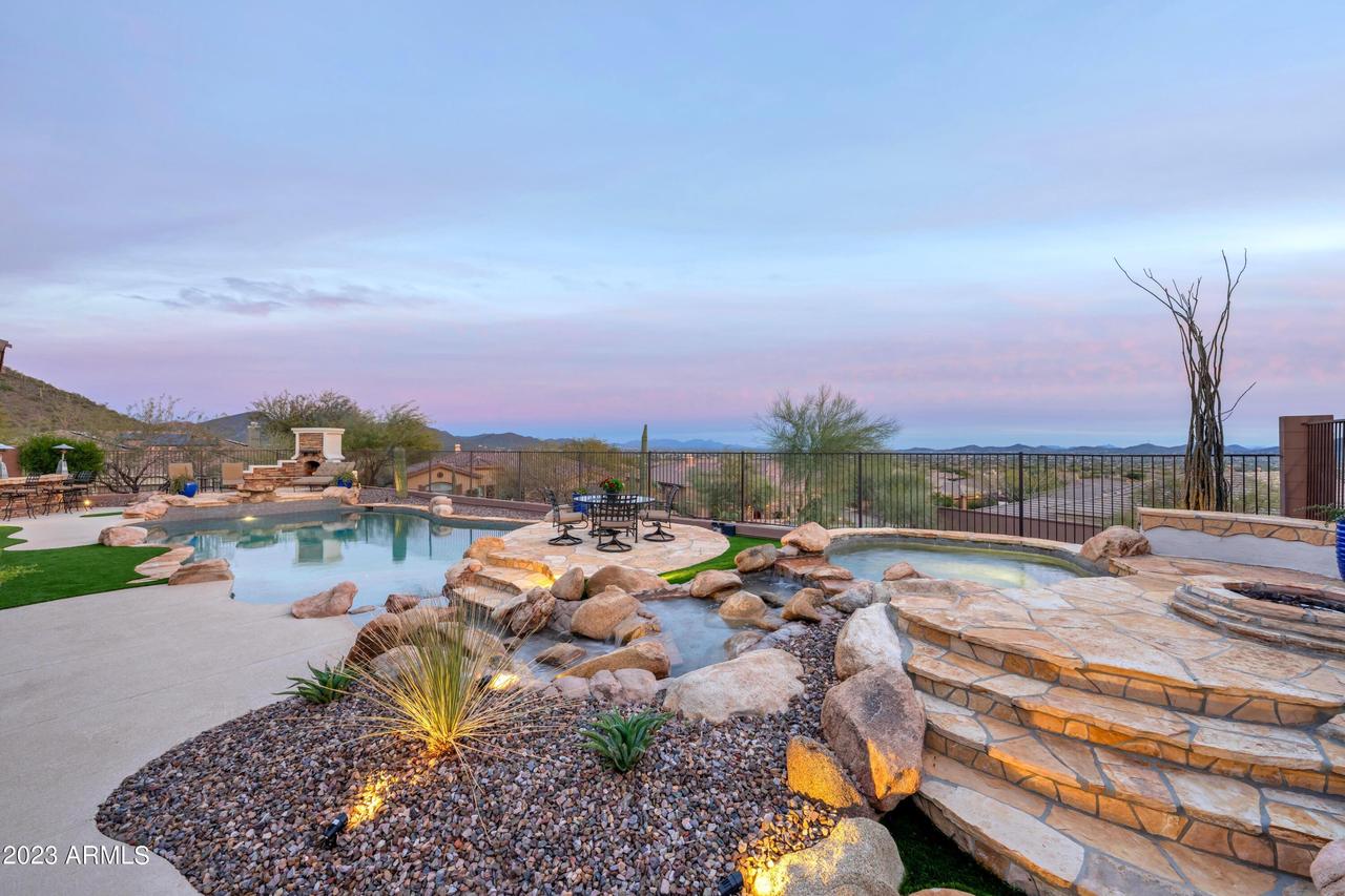 1905 W Pumpkin Ridge Dr., Anthem, AZ 85086